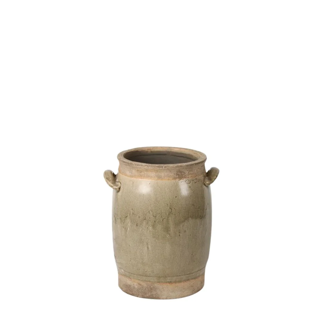 Almada Urn