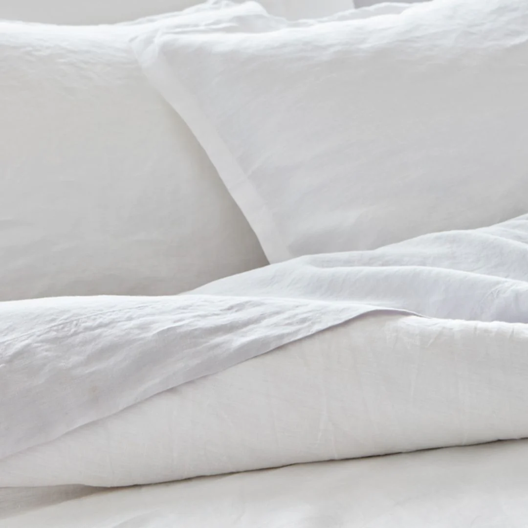 Baltic Linen Oxford Pillowcase: White in Pair - Image 2