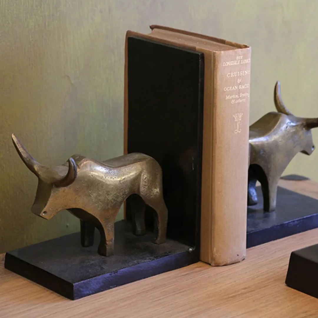 Bull Bookends in Brass Finish - Image 2