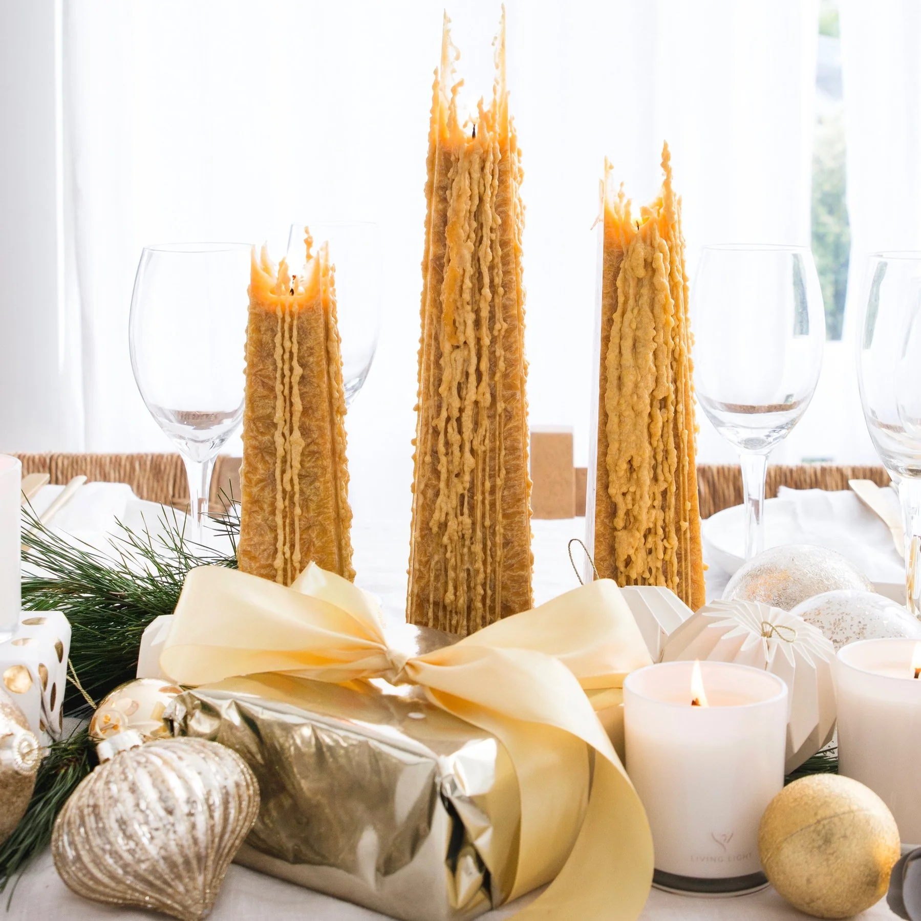 Icicle Candle: White Lily - Large - Image 2