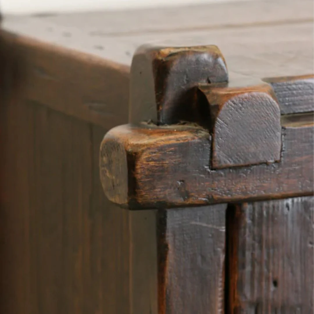 Litchfield Oak 4 Door Sideboard - Image 3