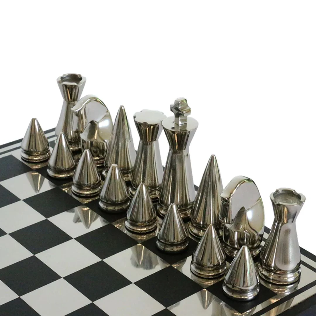 Luxor Chess Set in Black/Nickel - Image 3