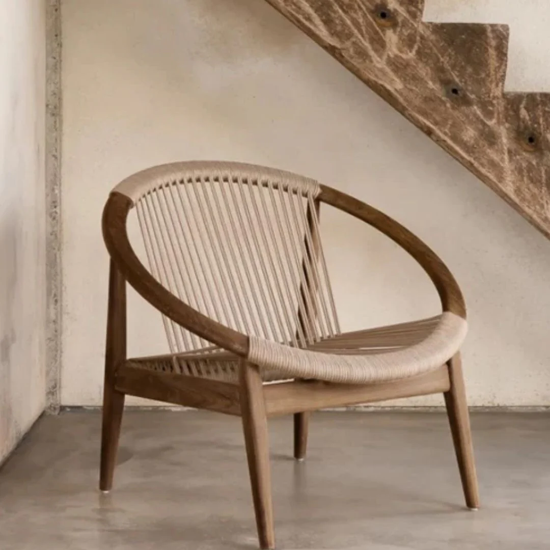 Norma Lounge Chair - Image 4
