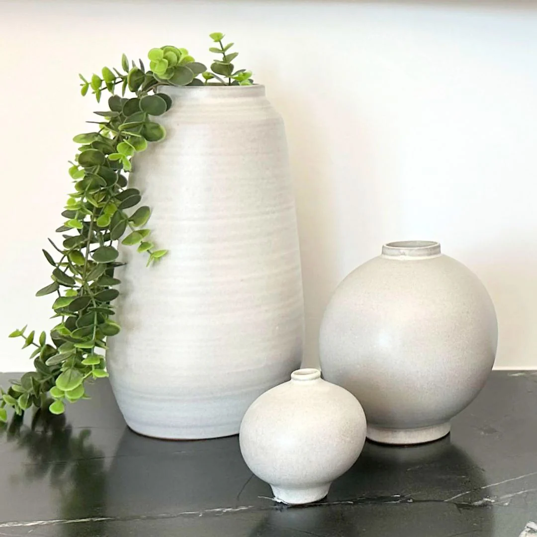 Obi Bud Vase - White - Image 2
