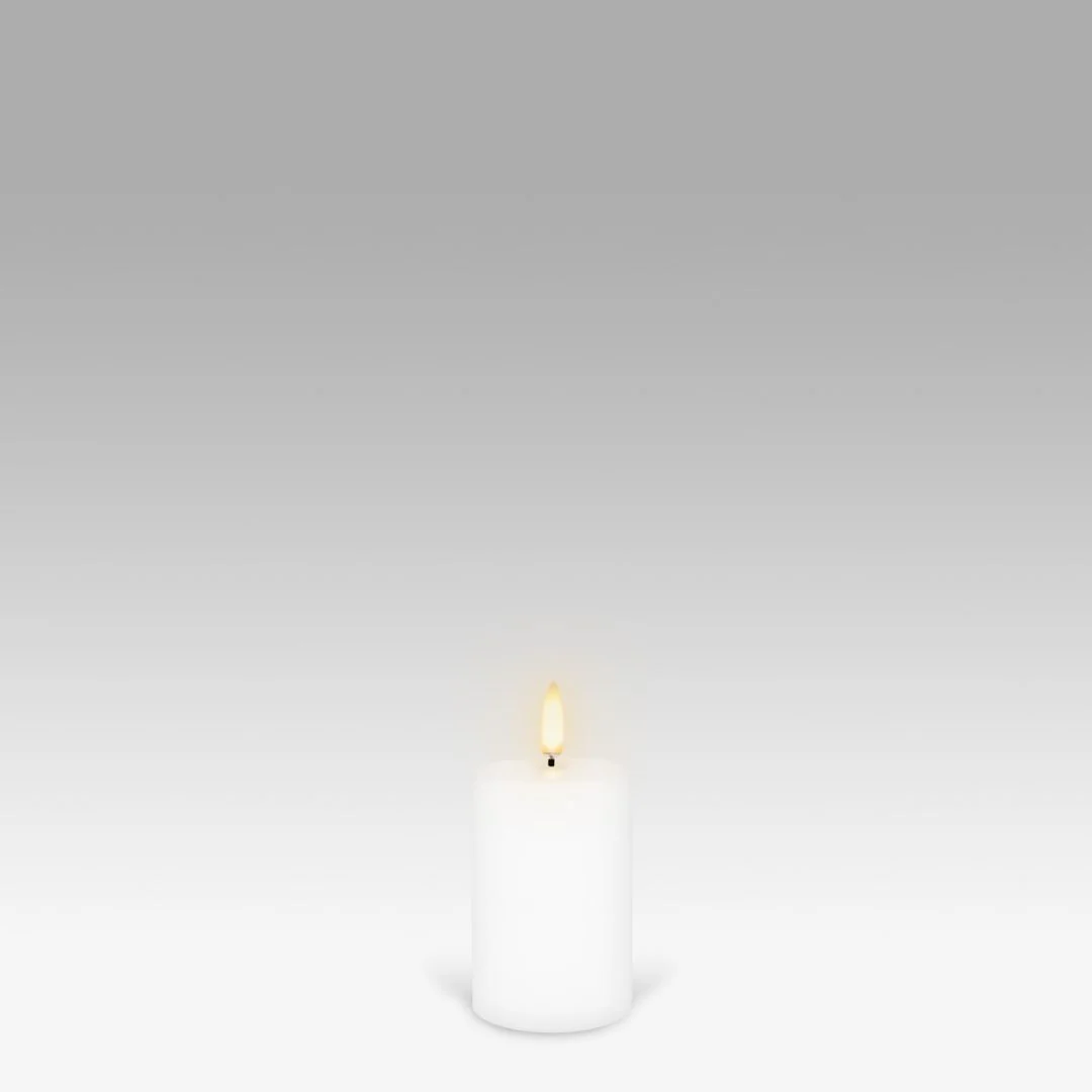 LED Pillar Candle: Nordic White - 5x7.6cm