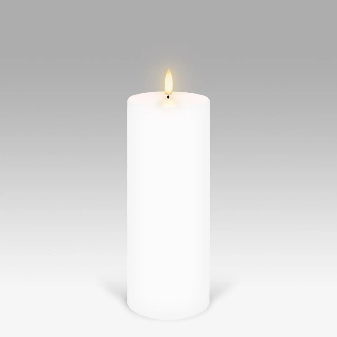LED Pillar Candle: Nordic White - 7.8x20.3cm